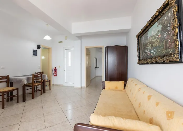 Alicia Apartmanhotel
